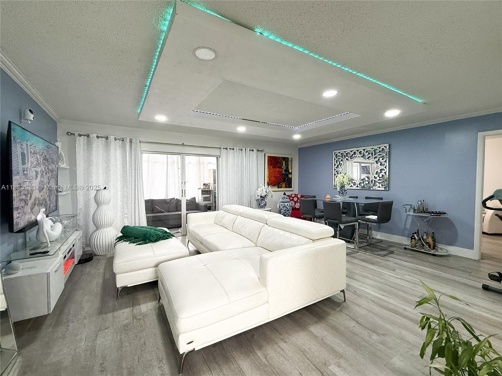 700 Lori Dr #201, Palm Springs, Florida image 4