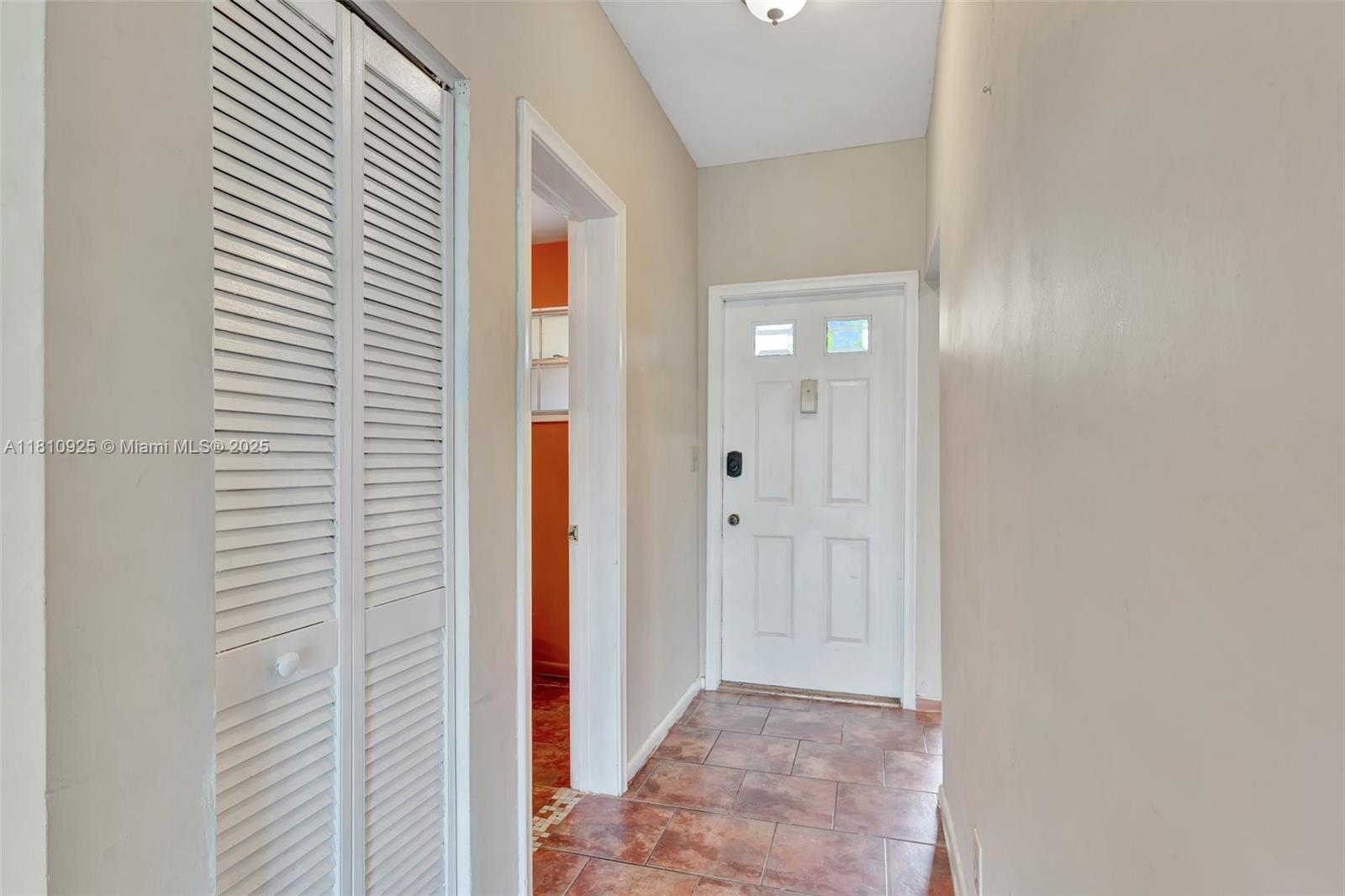 4724 S Hemingway Cir, Margate, Florida image 33