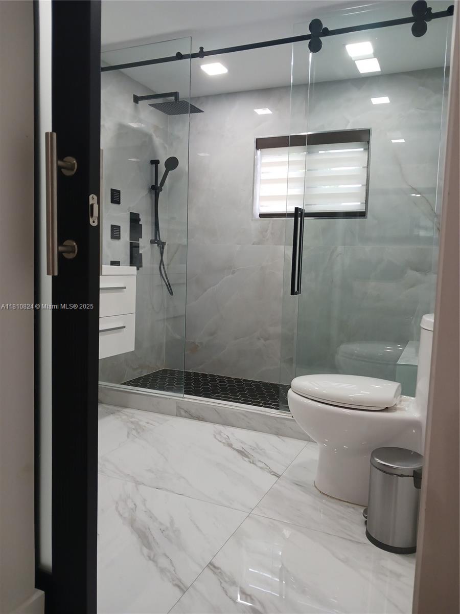 3429 SW 23rd Ter, Miami, Florida image 18