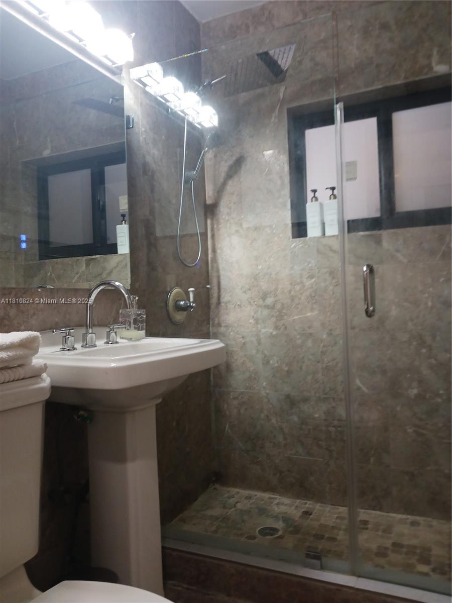 3429 SW 23rd Ter, Miami, Florida image 22