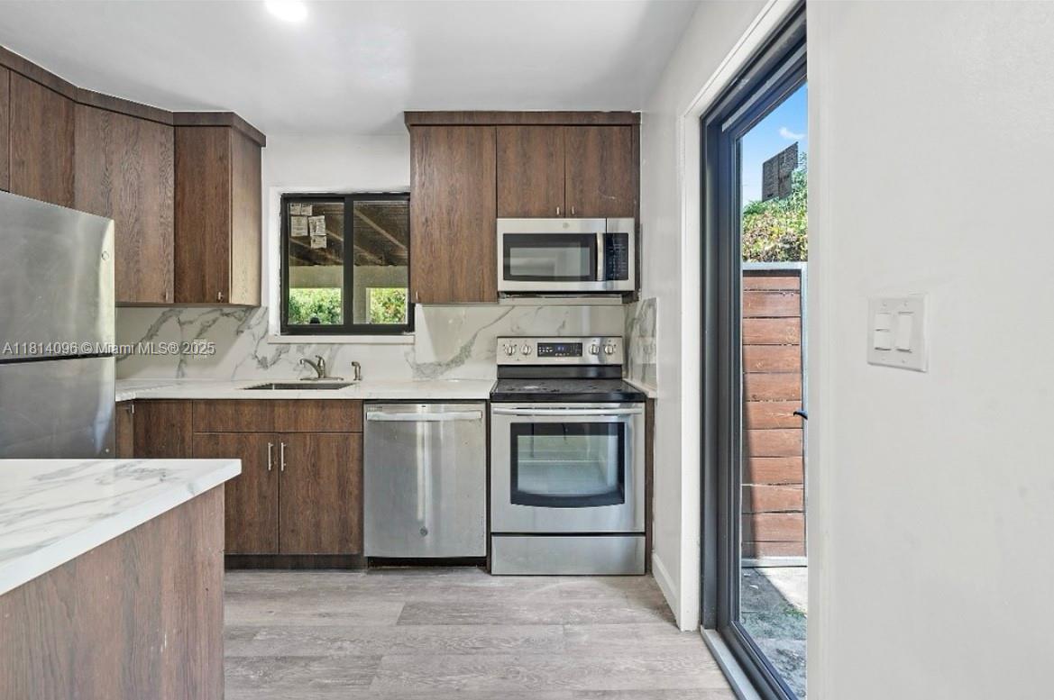 Property photo # 7