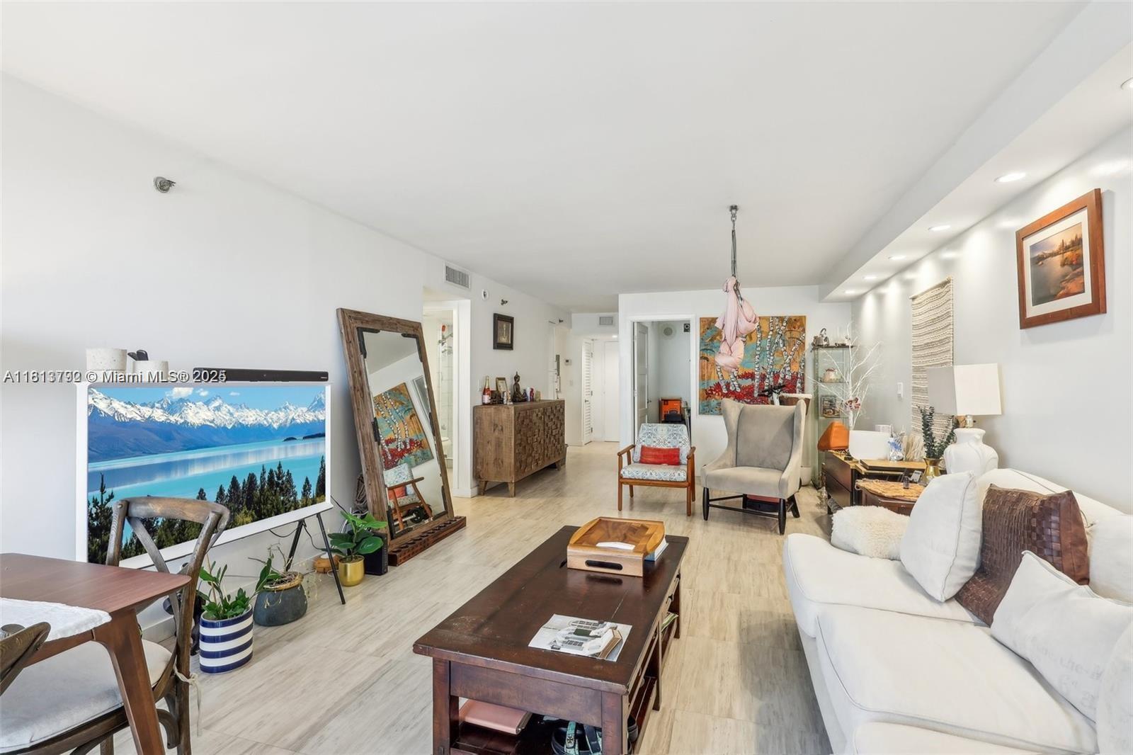 Property photo # 8