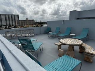 320 S Surf Rd #305, Hollywood, Florida image 24