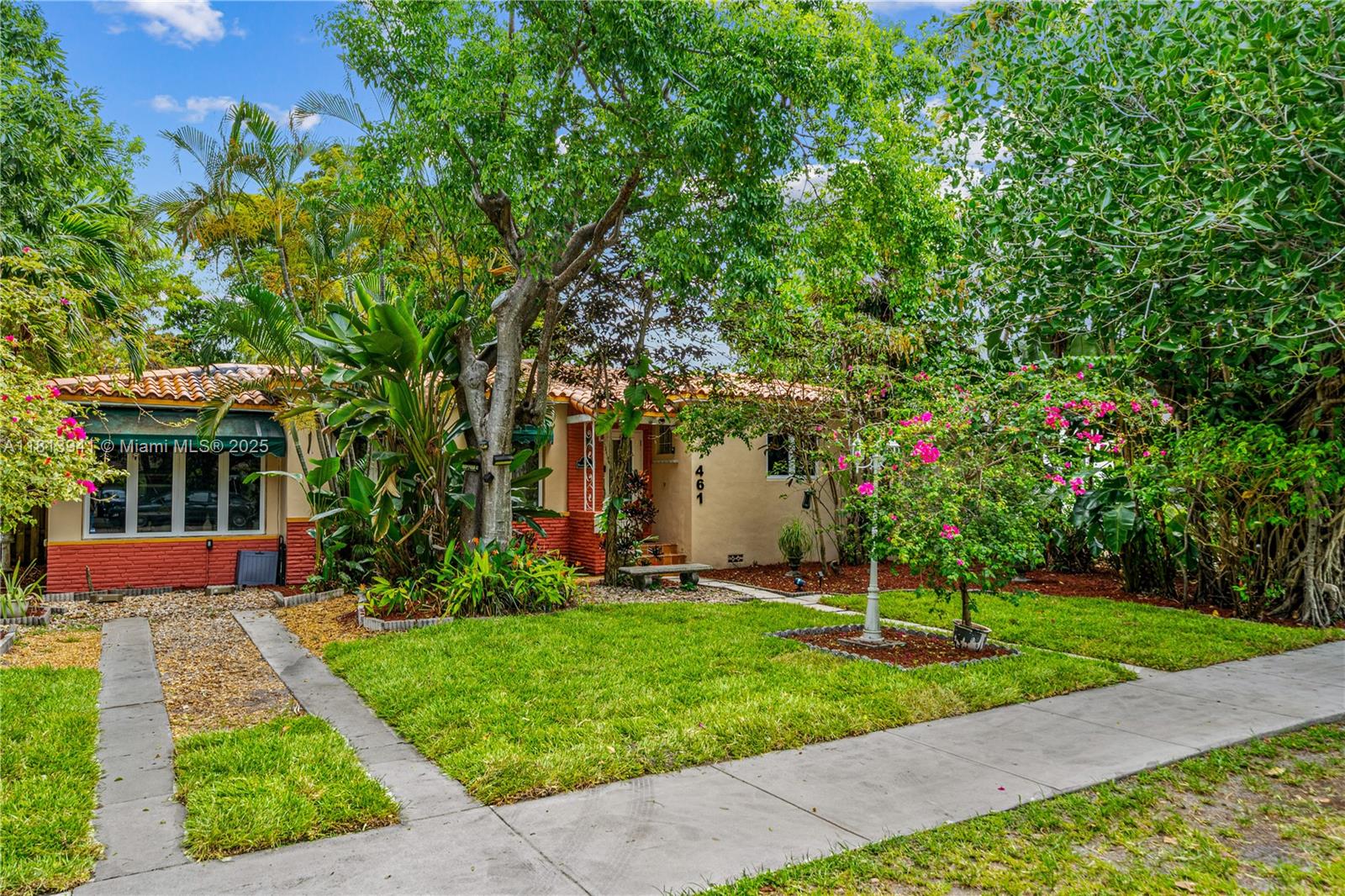 461 Morningside Dr, Miami Springs, Florida image 2