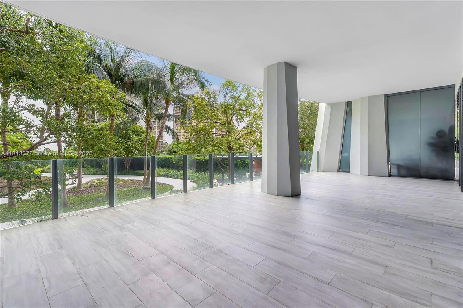 Apartamento para Alugar em Miami, FL
