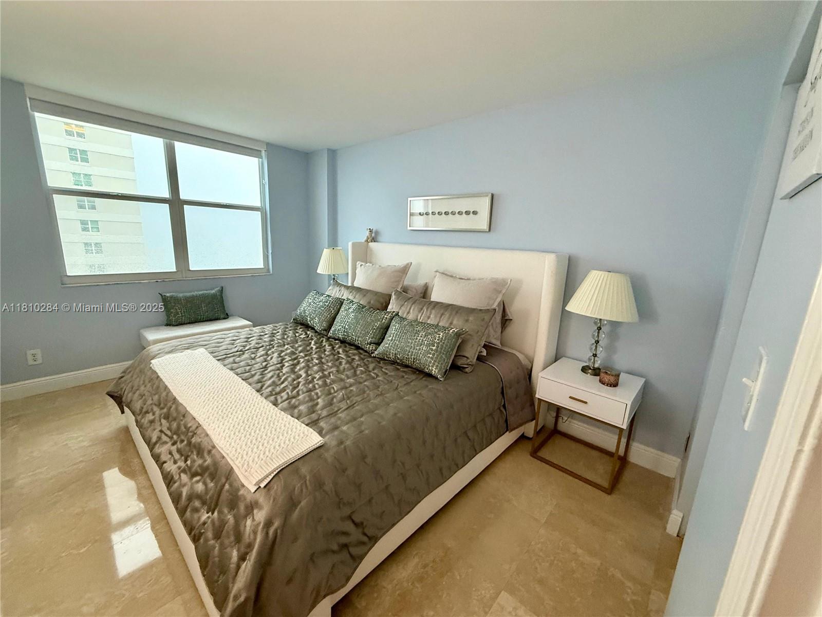 770 Claughton Island Dr #2016, Miami FL 33131