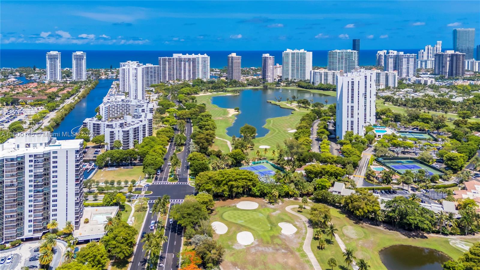20379 W Country Club Dr #1237, Aventura, Florida image 29