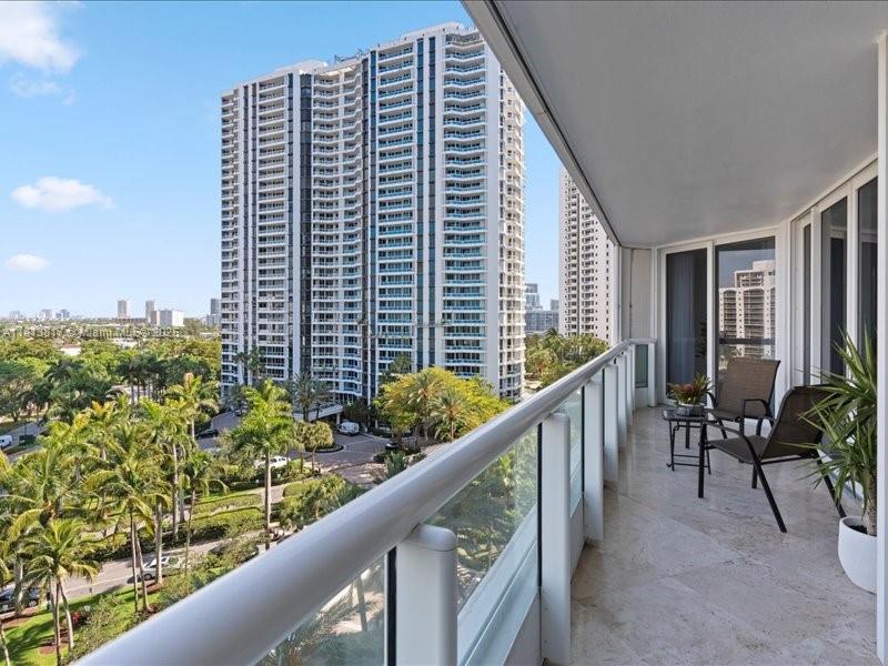 21055 Yacht Club Dr #1007, Aventura, Florida image 31