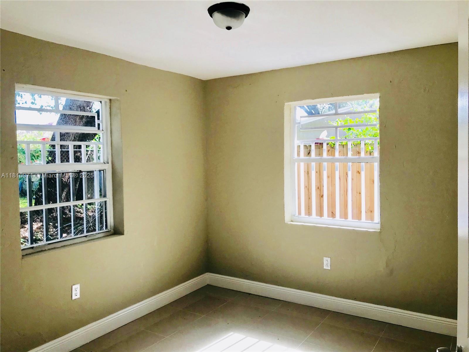 5545 NW 3rd Avenue, Miami, Florida image 16