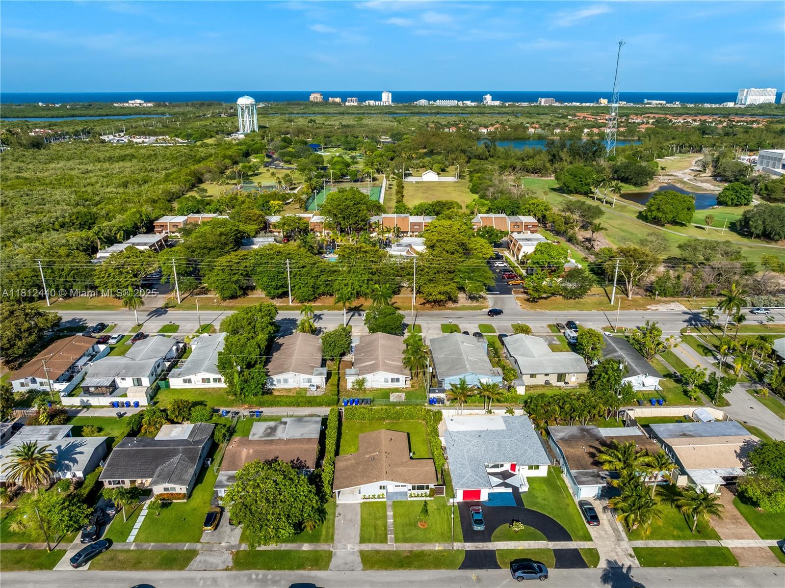 2111 NE 14th Ct, Hollywood, Florida image 4
