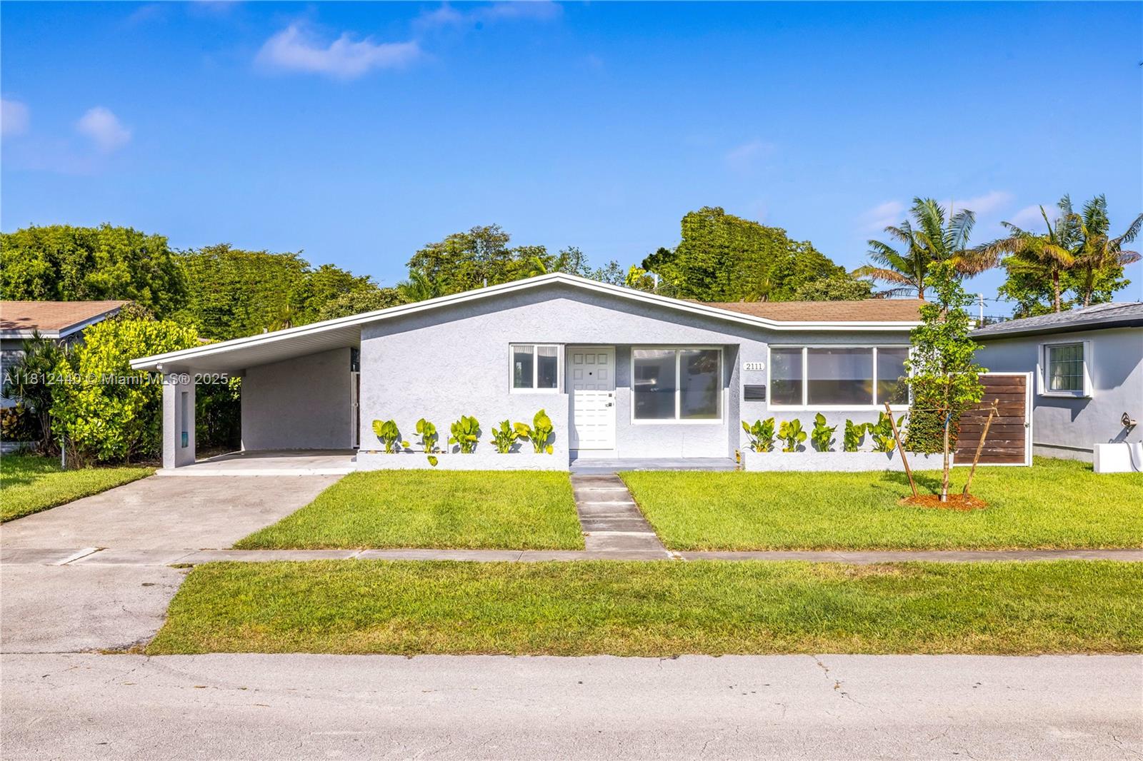 2111 NE 14th Ct, Hollywood, Florida image 7