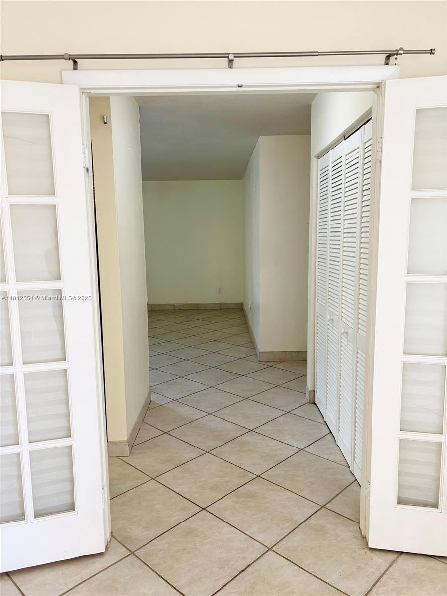 3564 Magellan Cir #213-1, Aventura, Florida image 10