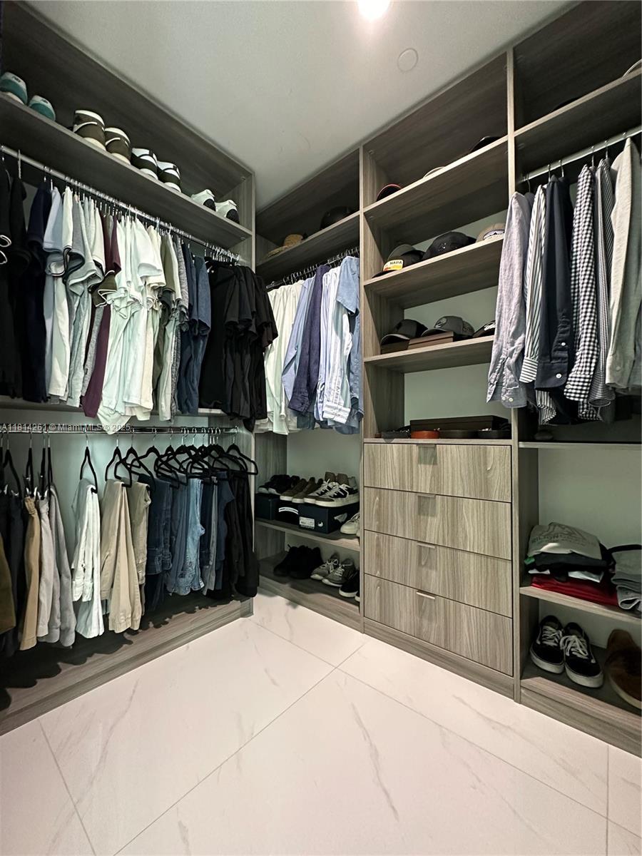 1080 Brickell Ave #1409, Miami, Florida image 34