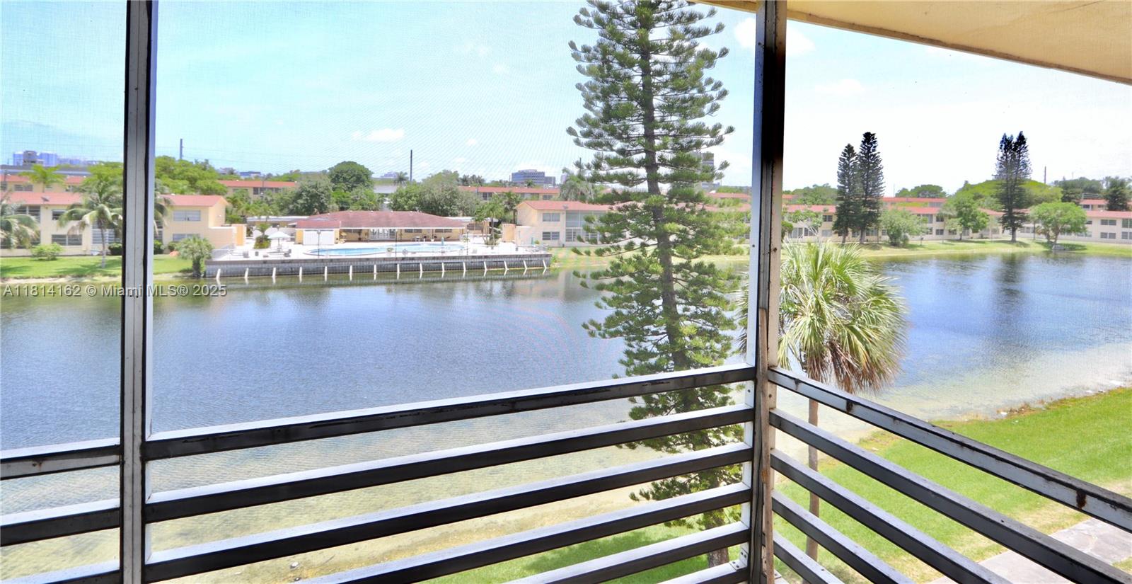 Property photo # 0