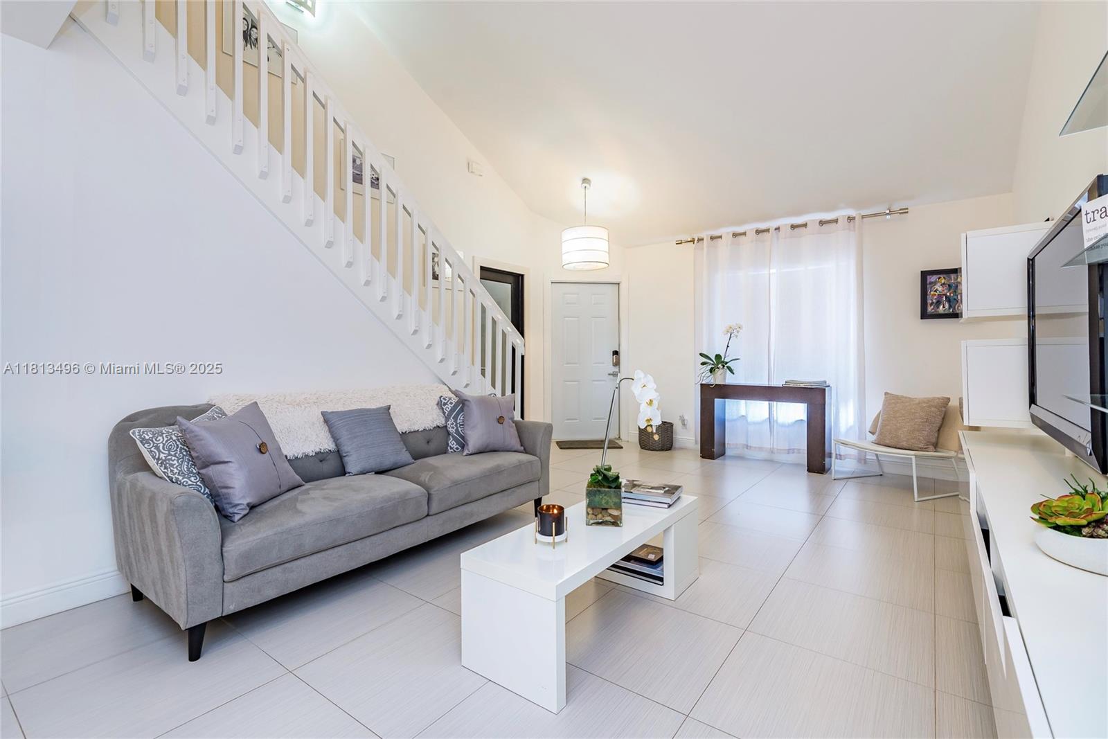 370 SE 2nd Ave #G3, Deerfield Beach, Florida image 4