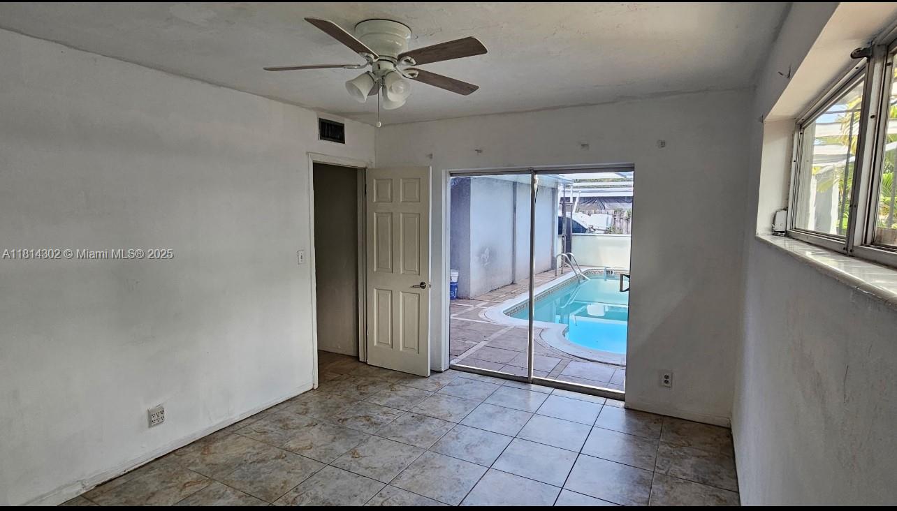 3390 SW 15th Ct, Fort Lauderdale, Florida image 3