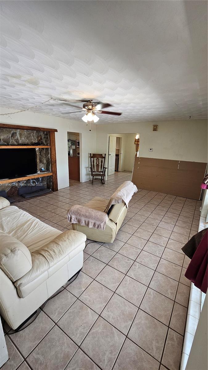 3390 SW 15th Ct, Fort Lauderdale, Florida image 4