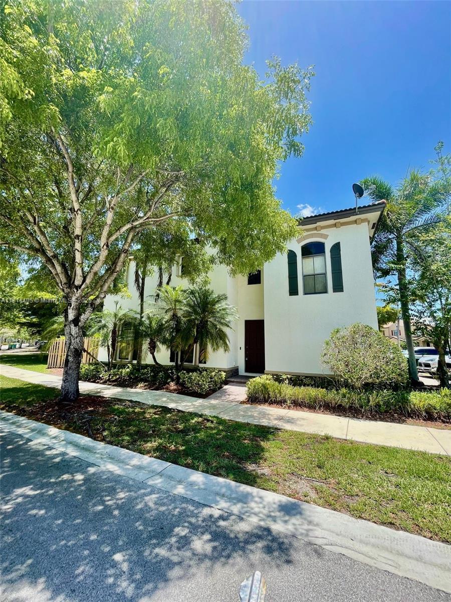 Property photo # 6