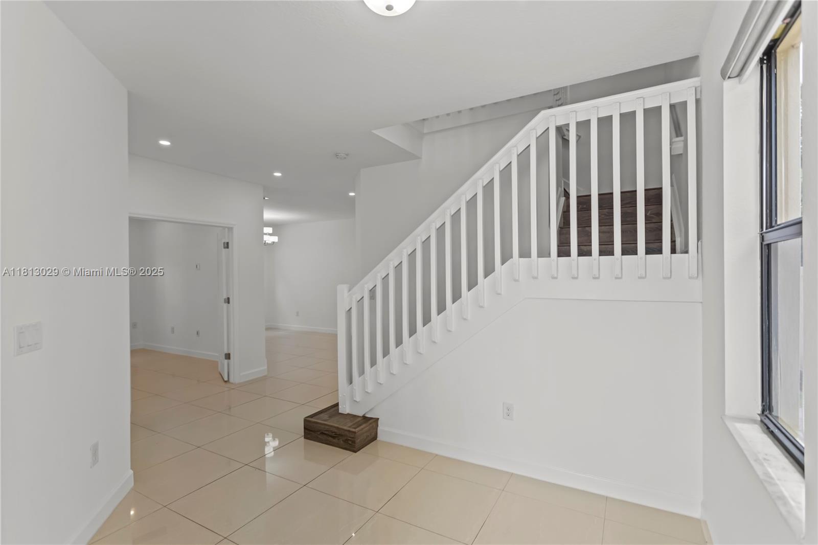 3502 W 86th Ter, Hialeah, Florida image 7
