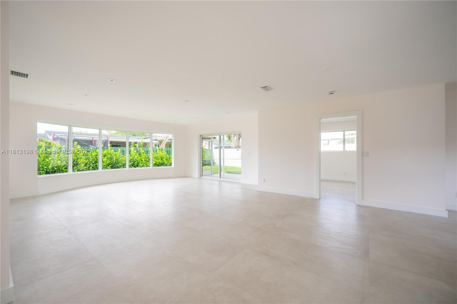 6640 Sw 7 St., Pembroke Pines, Florida image 19