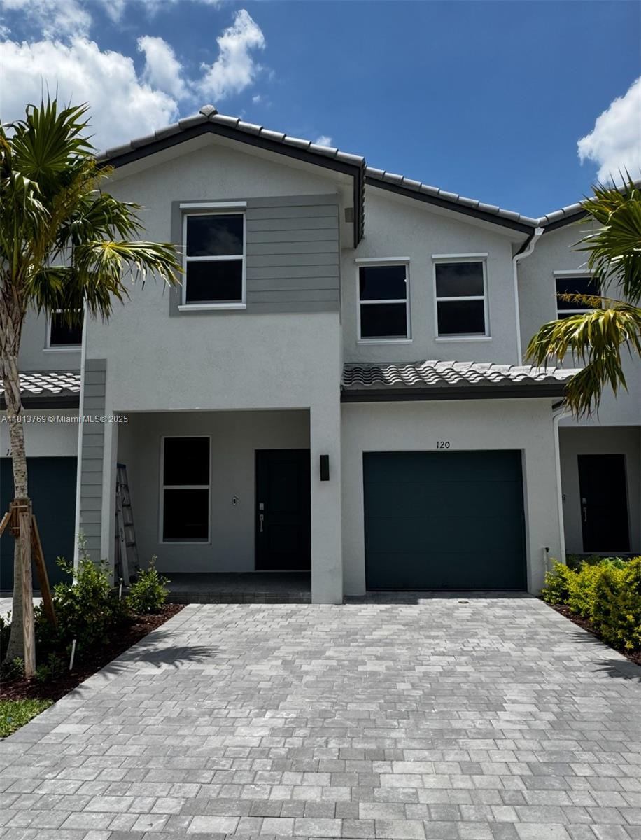 Property photo # 0