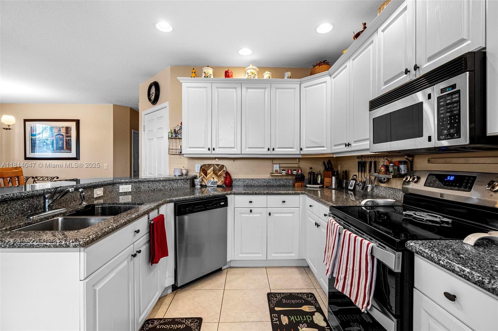 16316 SW 48th St, Miramar, Florida image 17