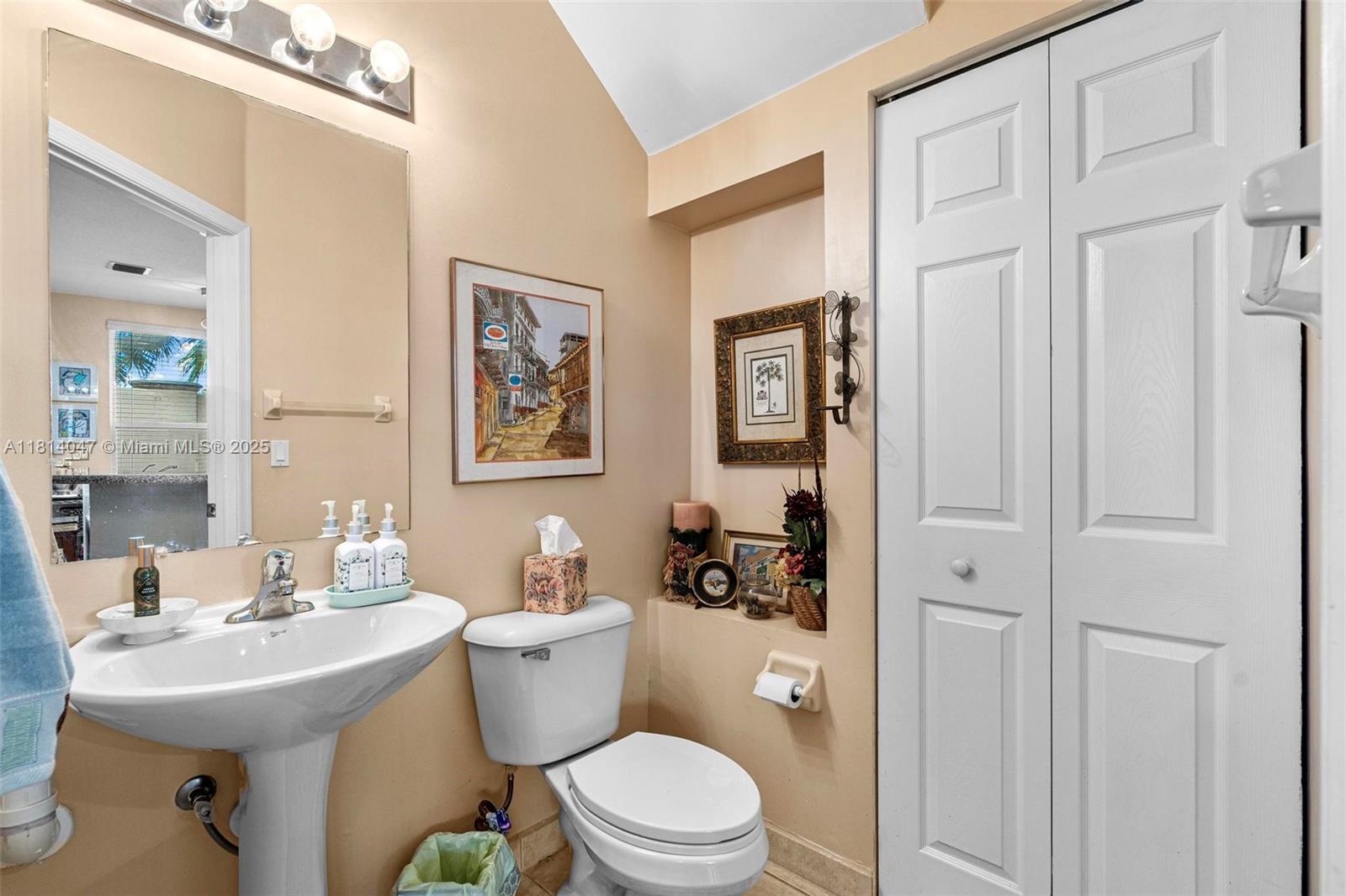 16316 SW 48th St, Miramar, Florida image 22