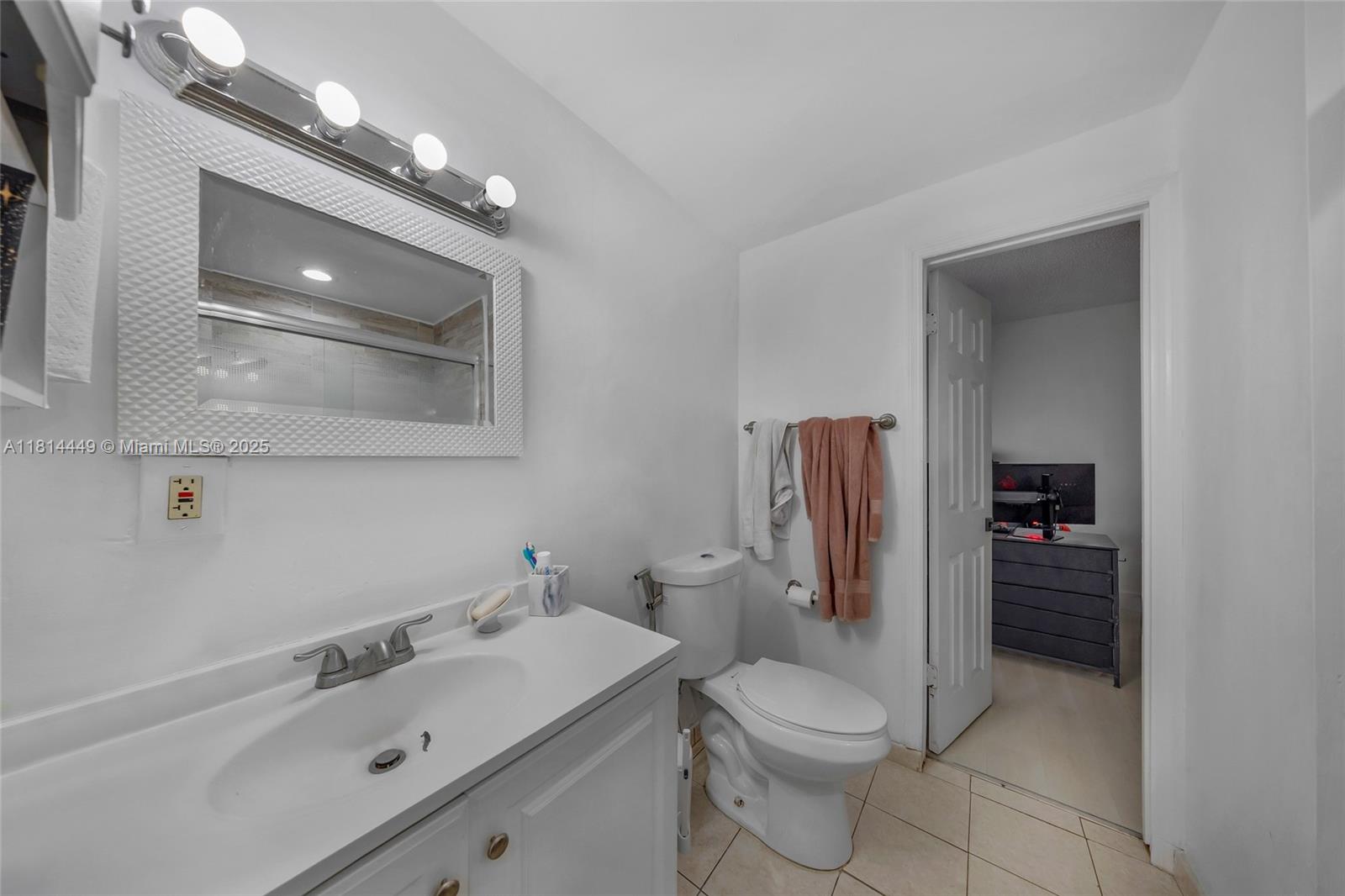 625 SW 16th Ave, Miami, Florida image 30