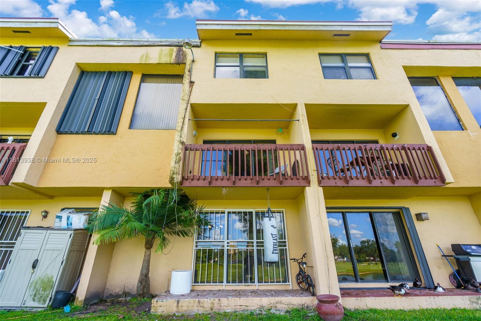 Property photo # 2