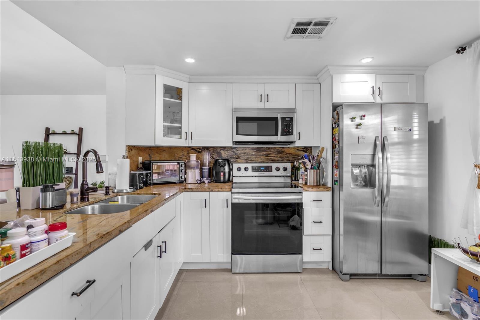 Property photo # 7
