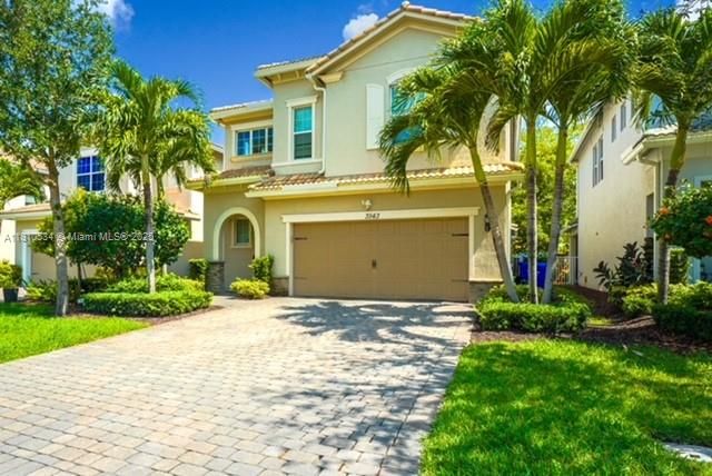 3943 Mahogany Ln, Hollywood, Florida image 2