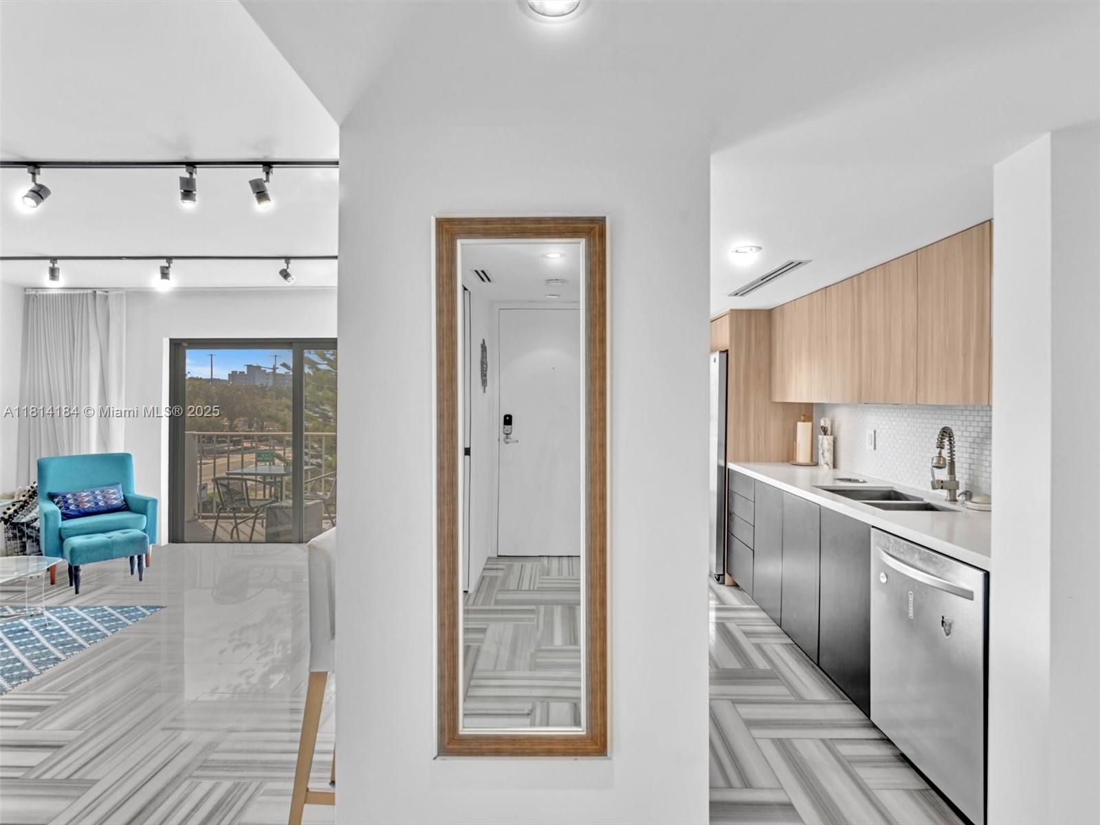 1300 Alton Rd #3C, Miami Beach, Florida image 4