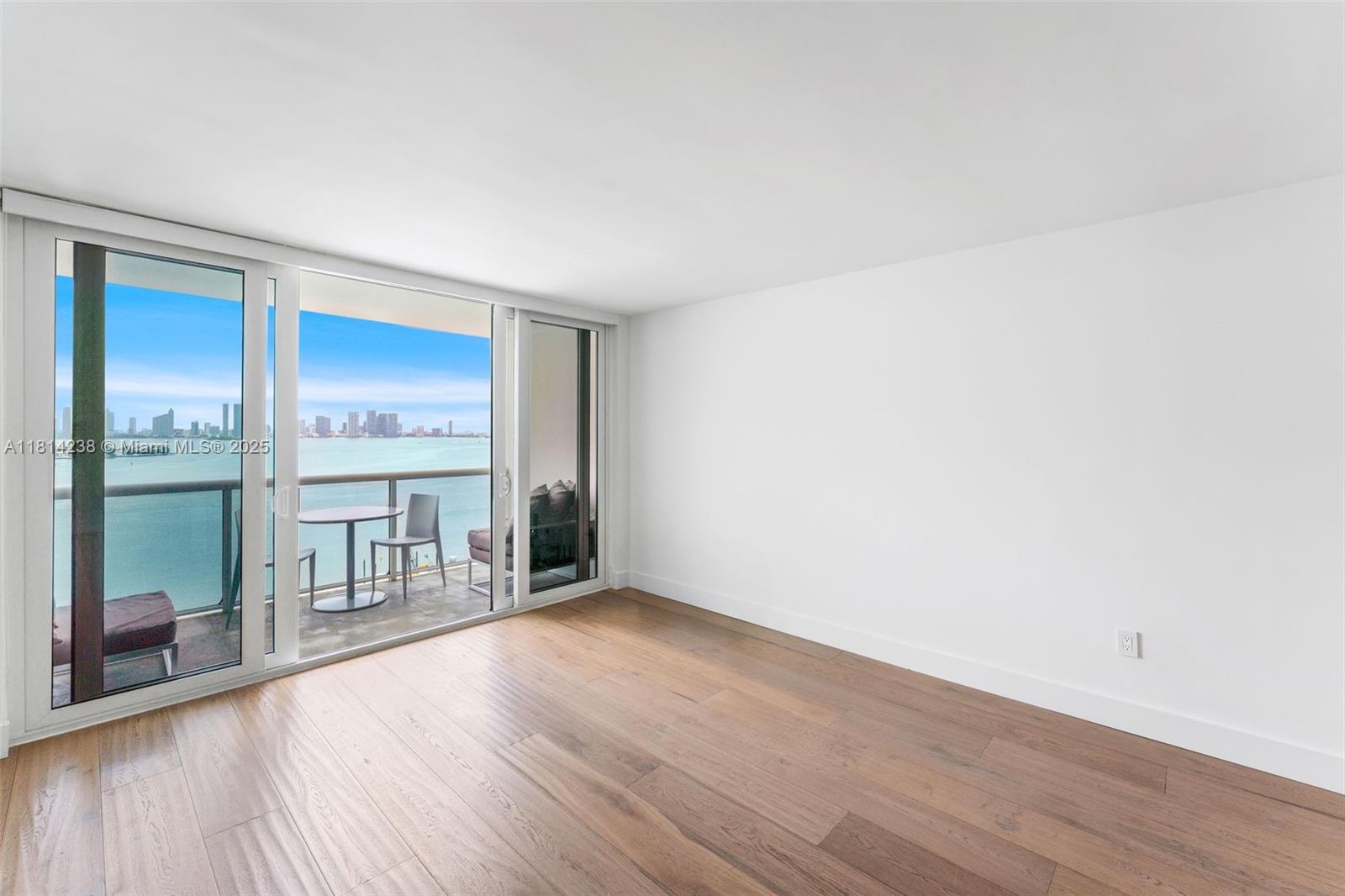 Property photo # 6