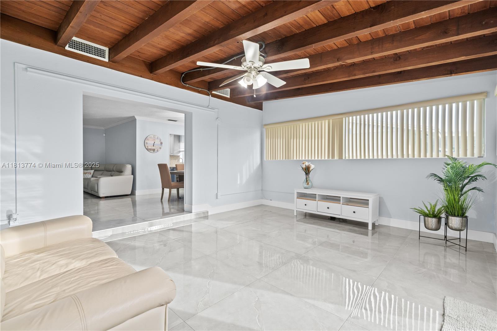 19660 Bel Aire Dr, Cutler Bay, Florida image 29