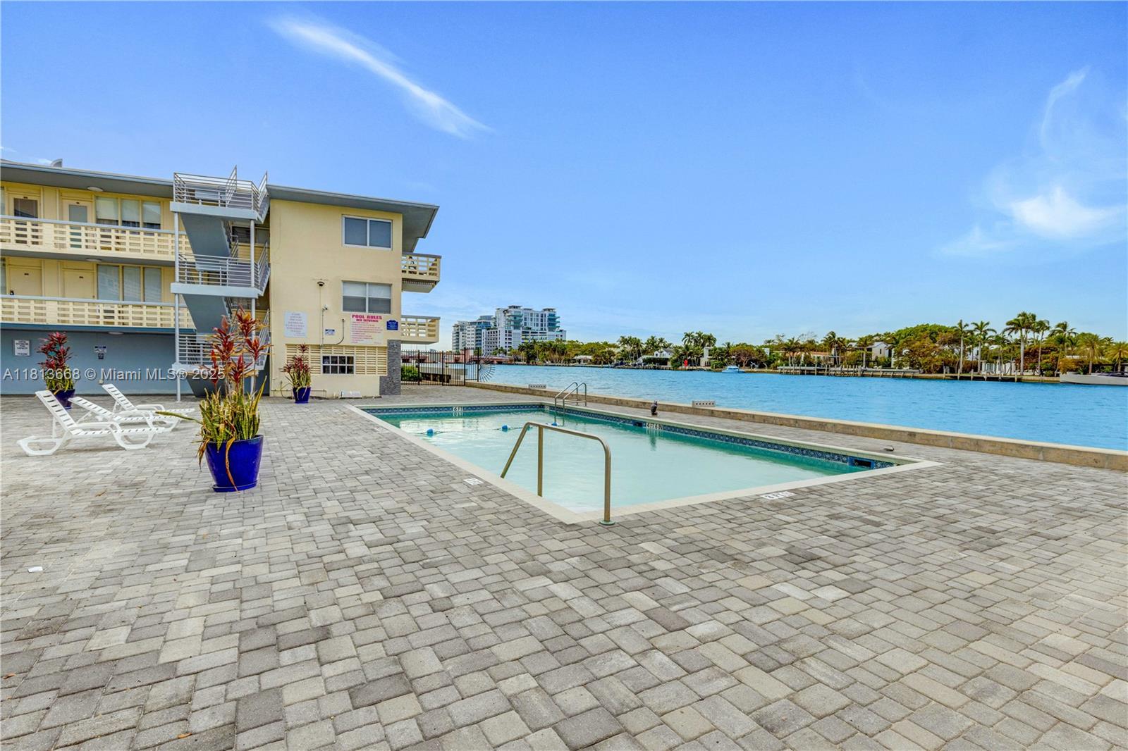 Property photo # 9