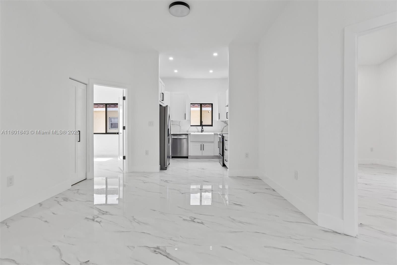 2536 NW 15th St, Fort Lauderdale, Florida image 5