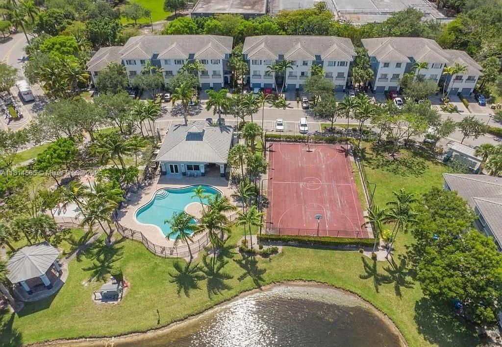 3578 NW 13th St, Lauderhill, Florida image 18