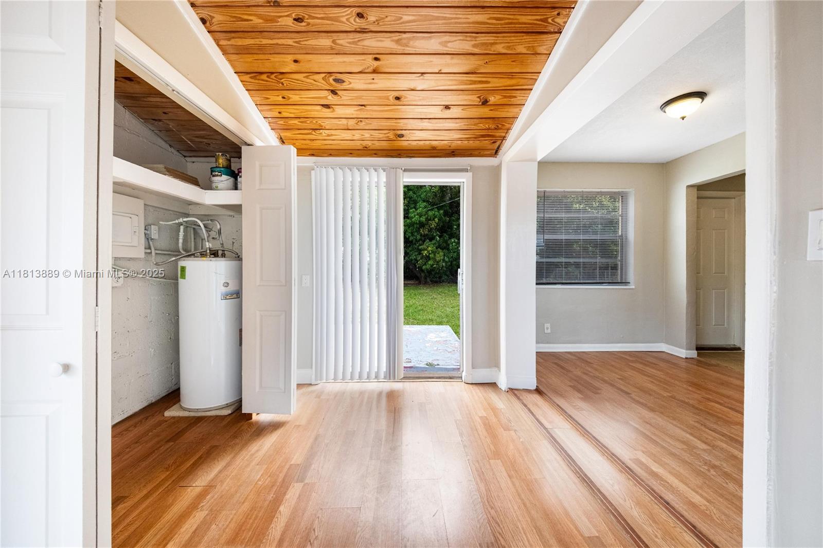 2431 Rodman St, Hollywood, Florida image 23