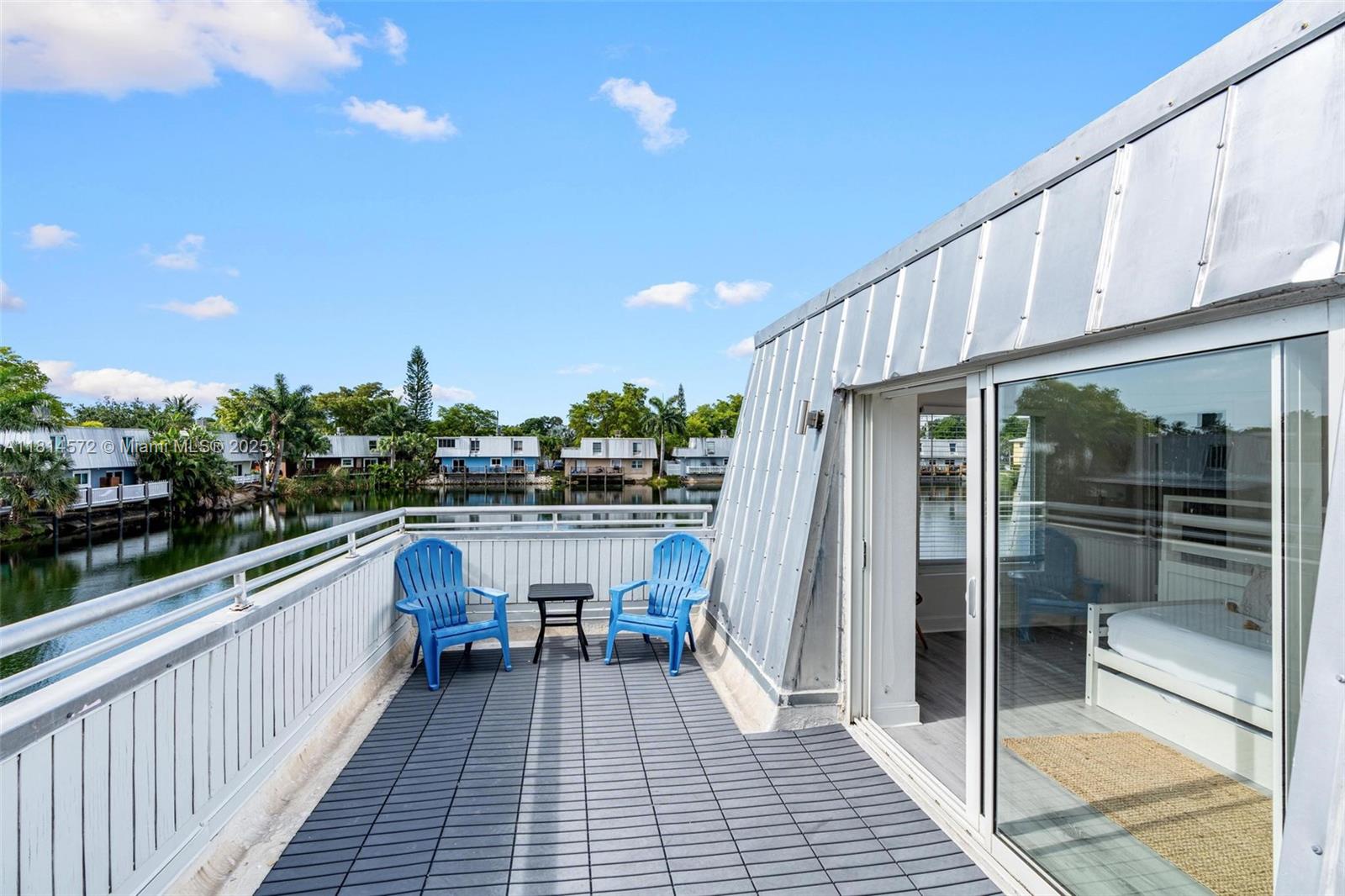 1370 NE 40th Dr, Oakland Park, Florida image 21