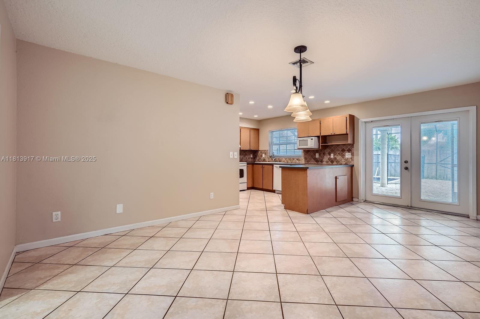 9802 N Military Trl, Palm Beach Gardens, Florida image 9