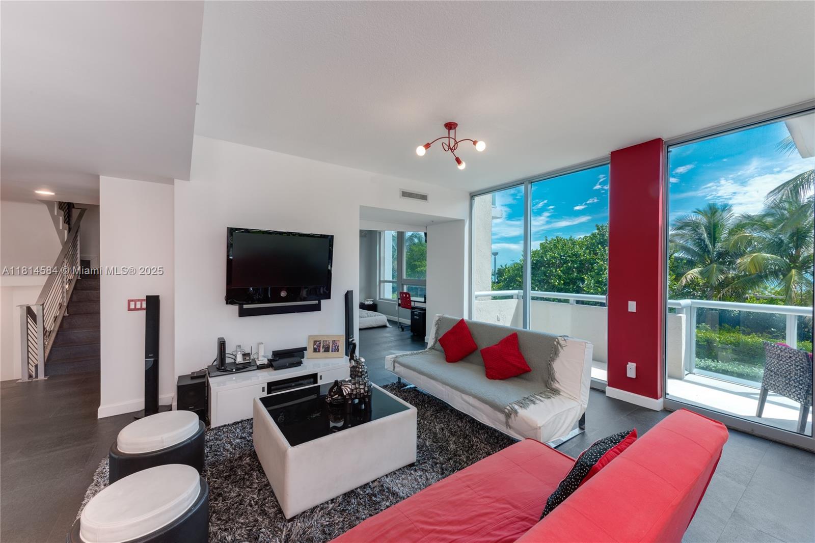 Property photo # 4