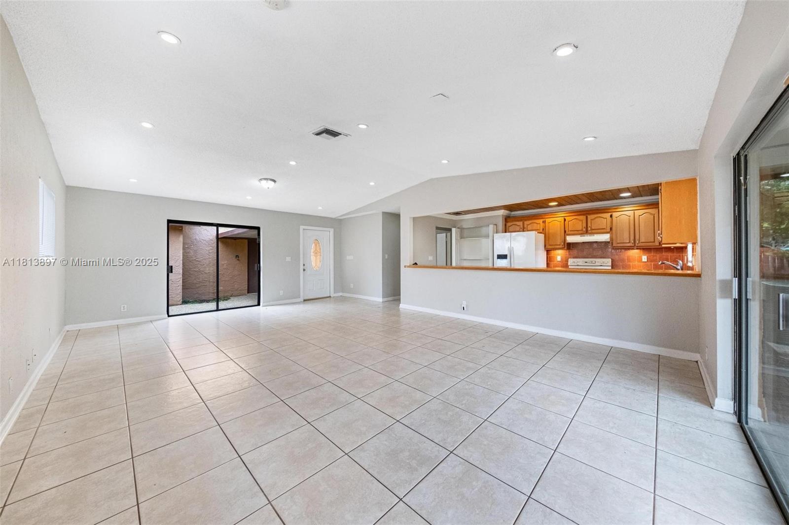7606 SW 8th Ct, North Lauderdale, Florida image 28