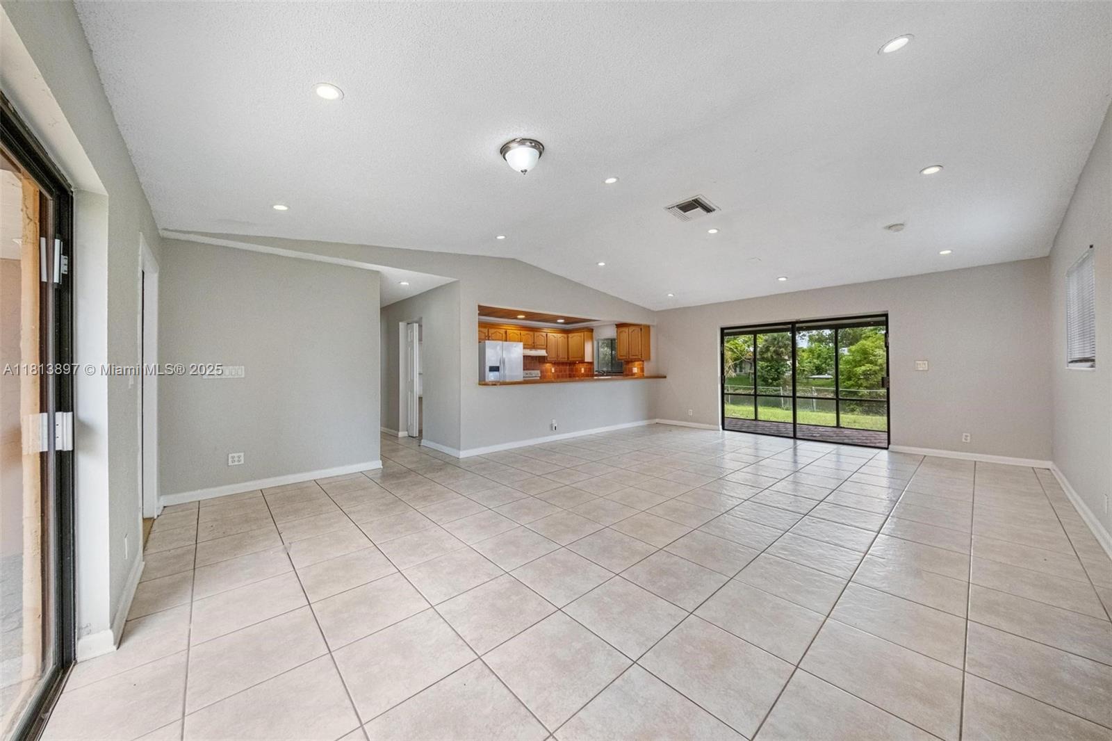 7606 SW 8th Ct, North Lauderdale, Florida image 30