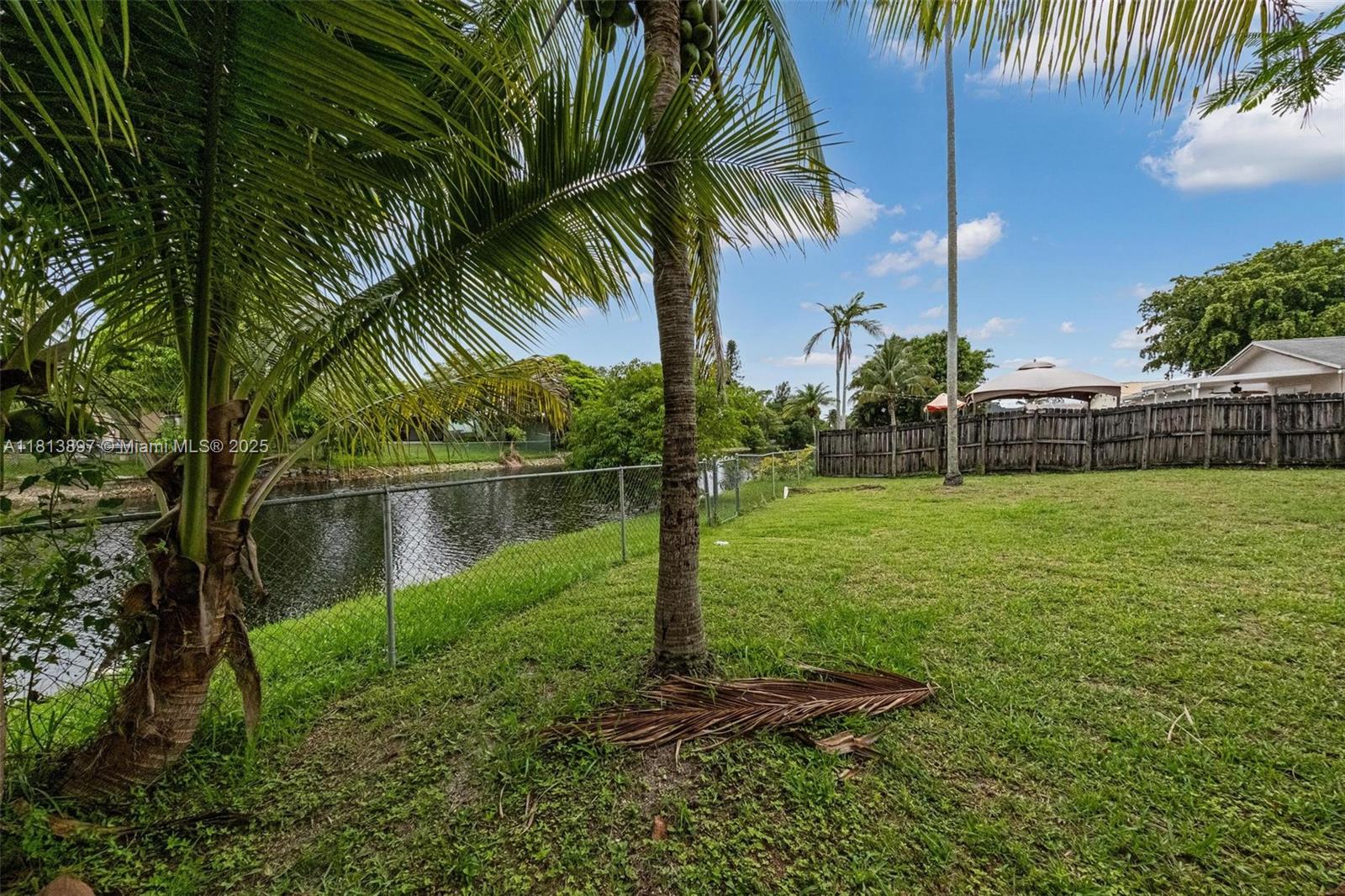 7606 SW 8th Ct, North Lauderdale, Florida image 41