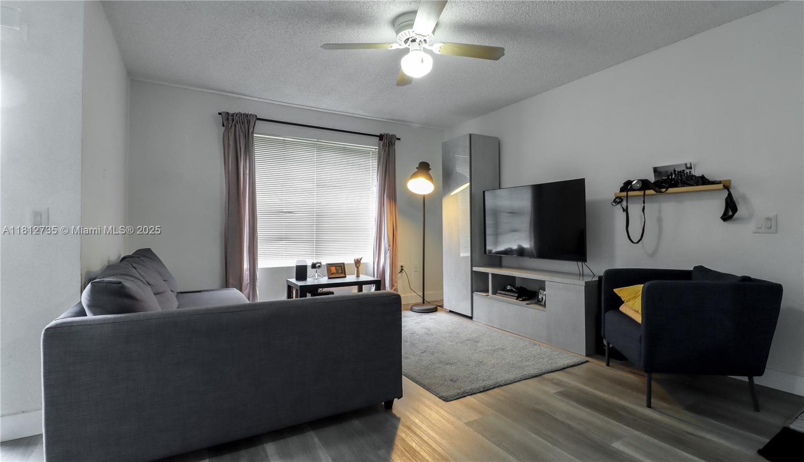 Property photo # 4