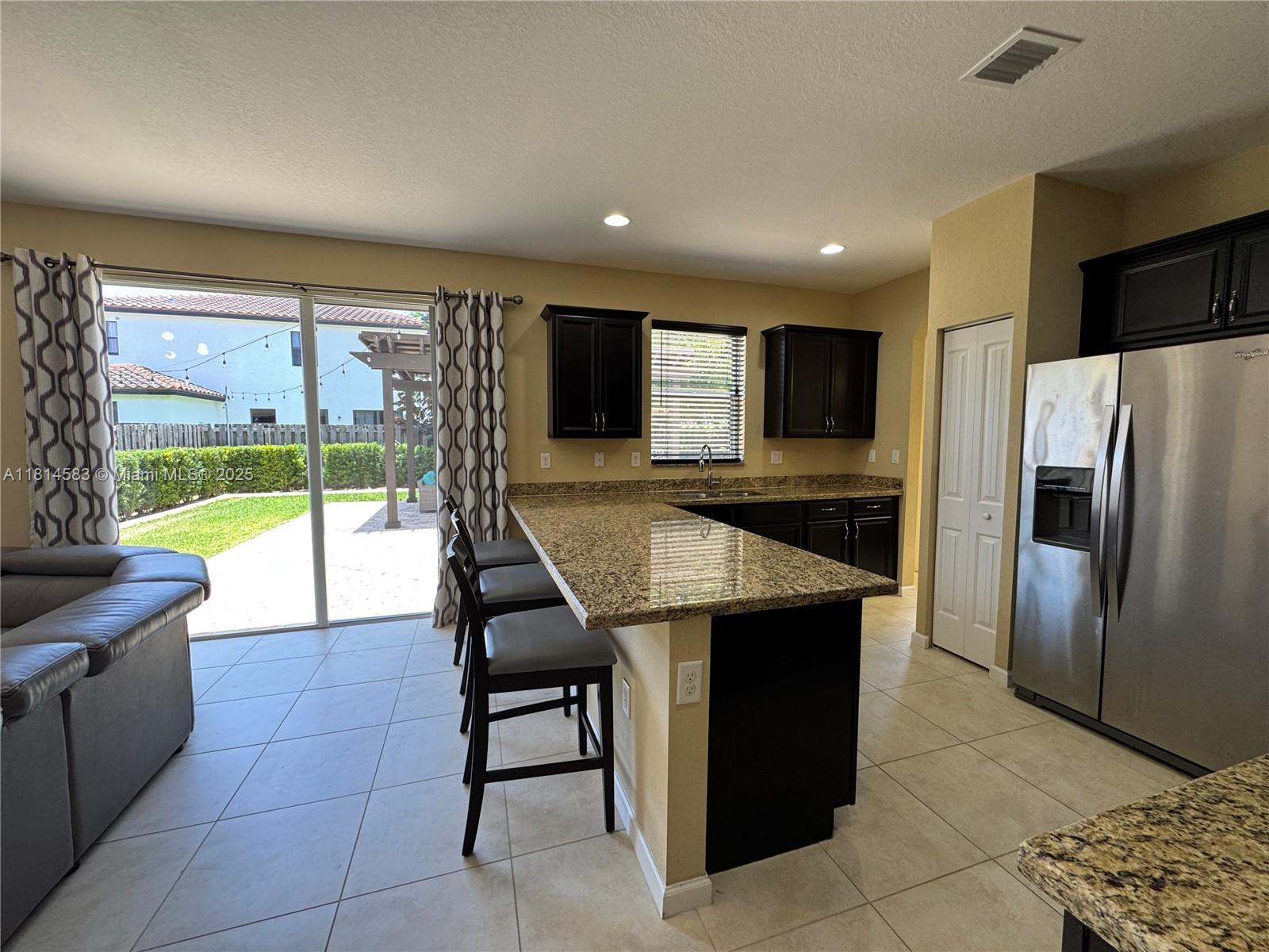 Property photo # 6