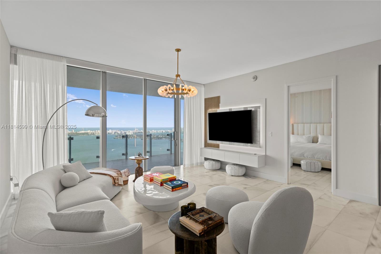 Condo for Sale in Miami, FL