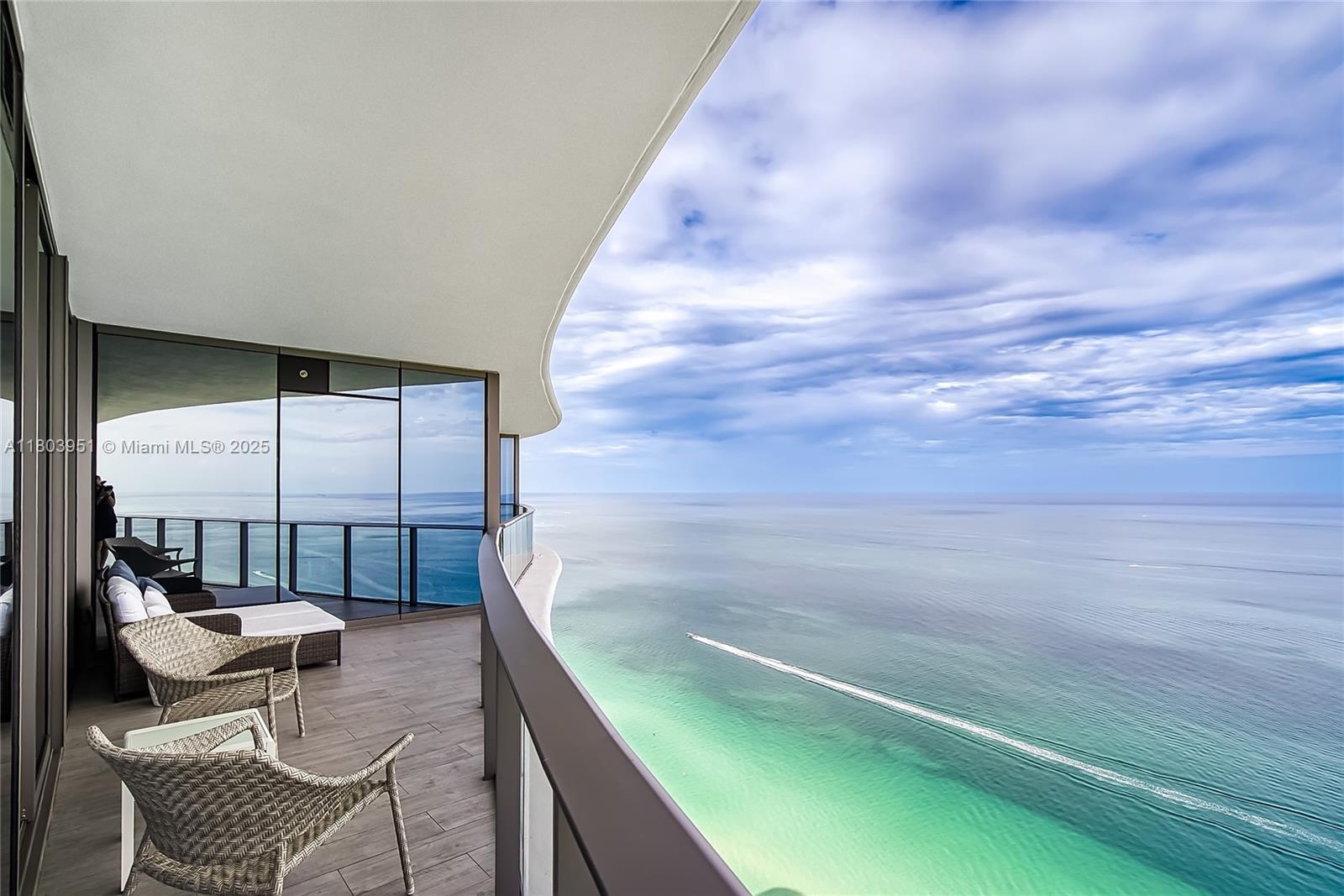 Condo for Rent in Sunny Isles Beach, FL