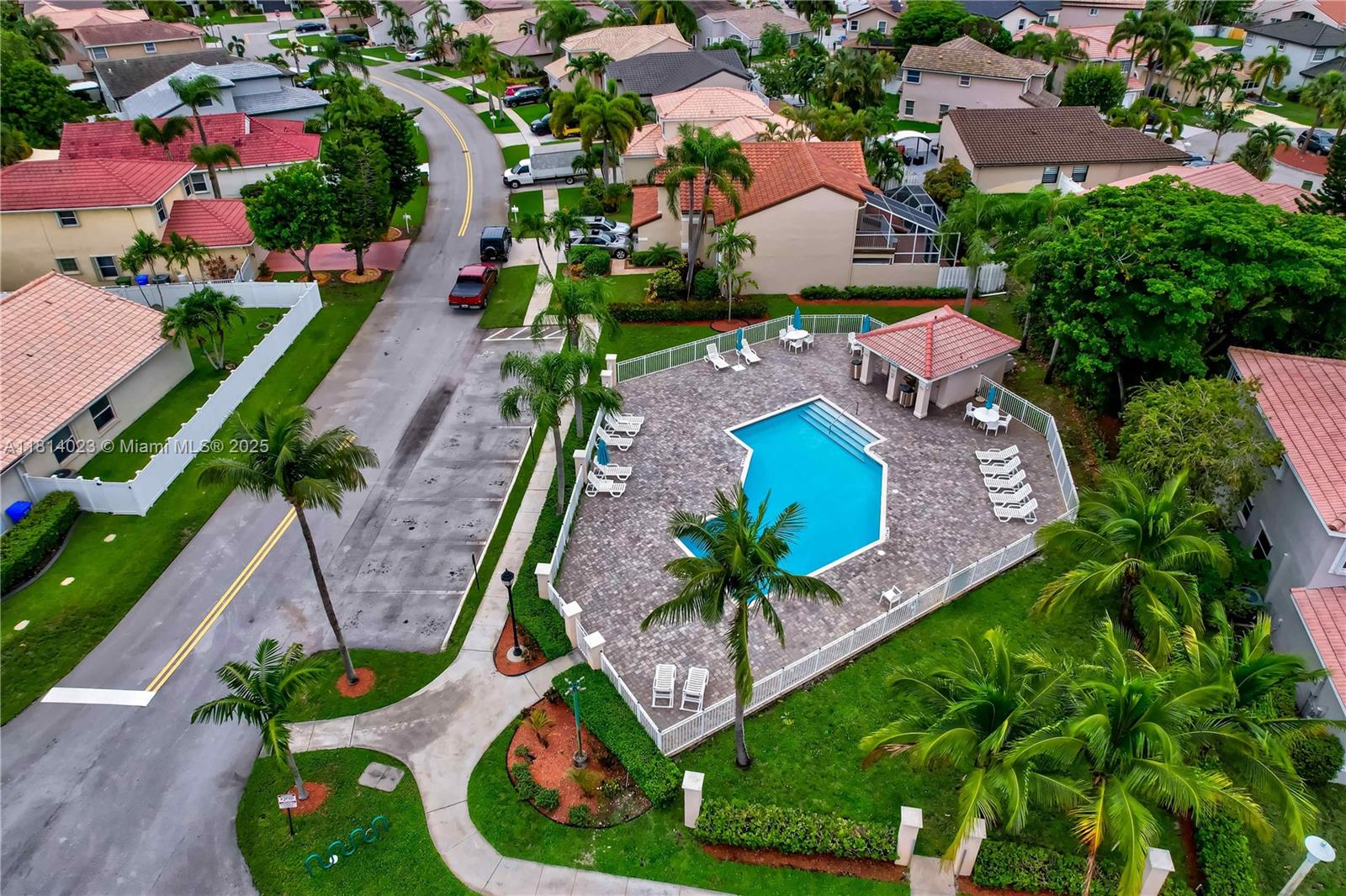 495 SW 183rd Way, Pembroke Pines, Florida image 29