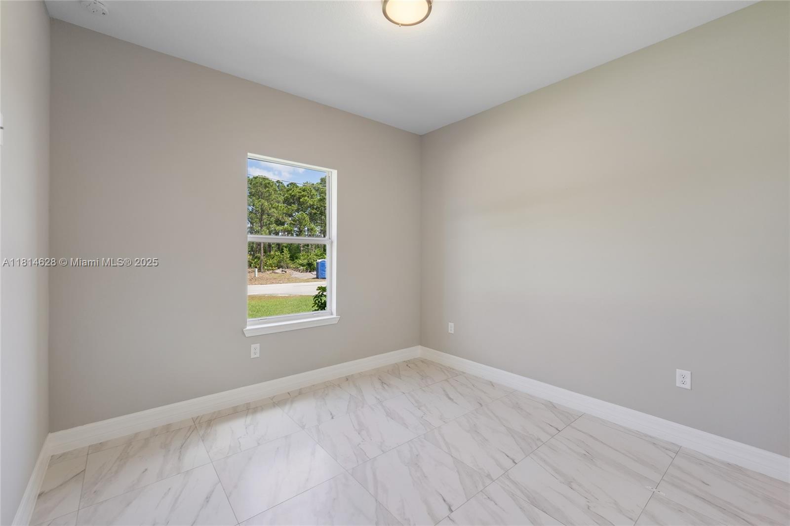1040 Milwaukee Blvd, Lehigh Acres, Florida image 4